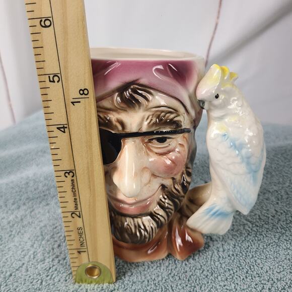 Vintage One Eyed Pirate Buccaneer Toby Style Mug With Parrot‎ Handle Japan - Picture 5 of 9